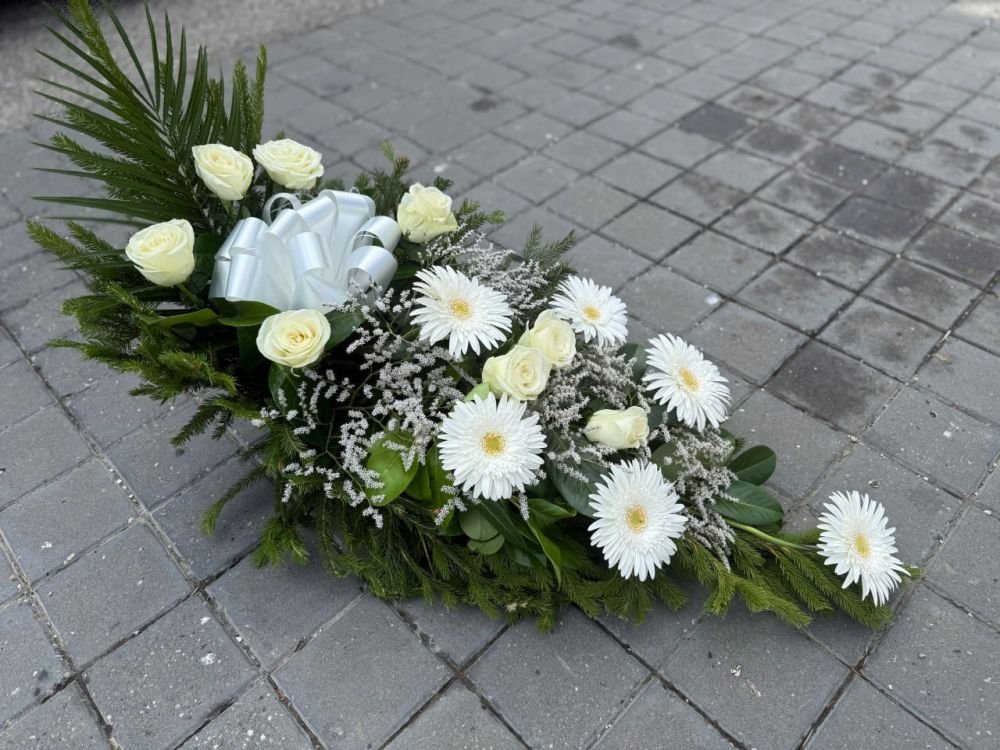 L-OS13 Suza — bele ruže